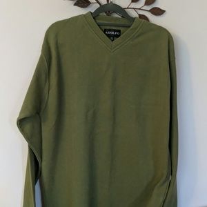Green long sleeve sweater
